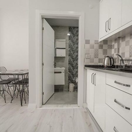 Charming And Central Flat Near Beach In Muratpasa Lejlighed Antalya Eksteriør billede
