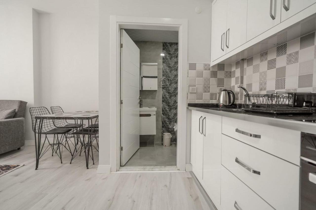 Charming And Central Flat Near Beach In Muratpasa Lejlighed Antalya Eksteriør billede